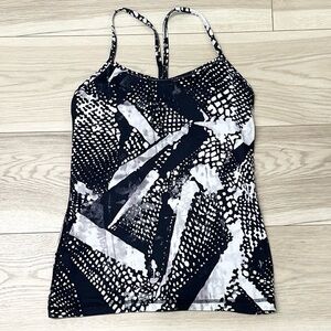 Lululemon Women’s Power Y Tank *Luon